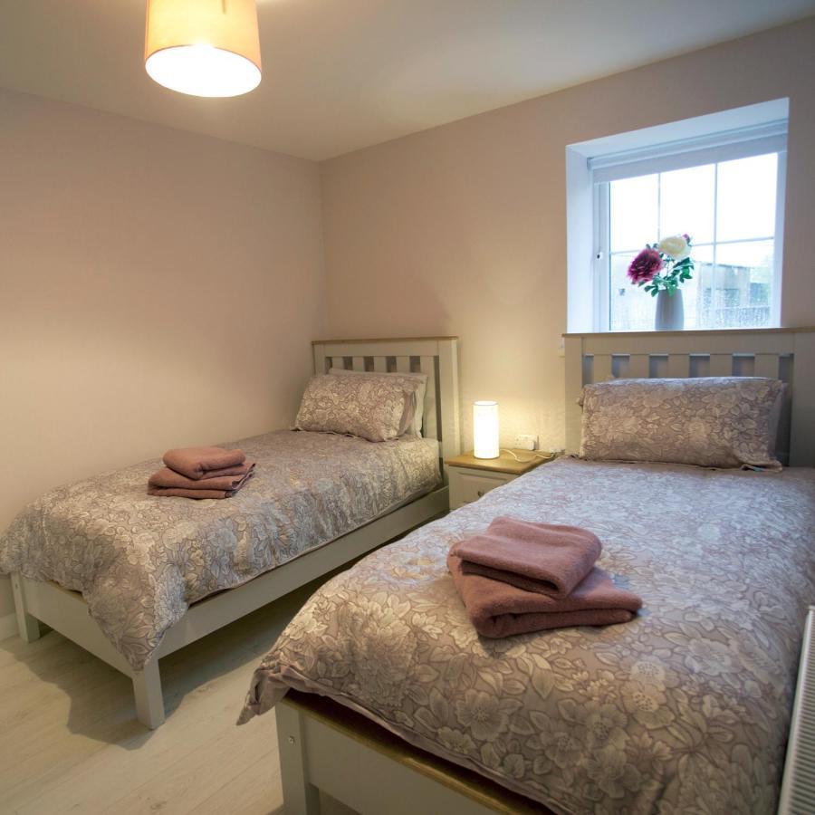 Cash Hill Farm Cottages Ballinamallard エクステリア 写真